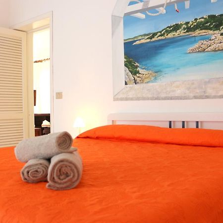 Residence Ponente Santa Teresa Gallura Eksteriør billede