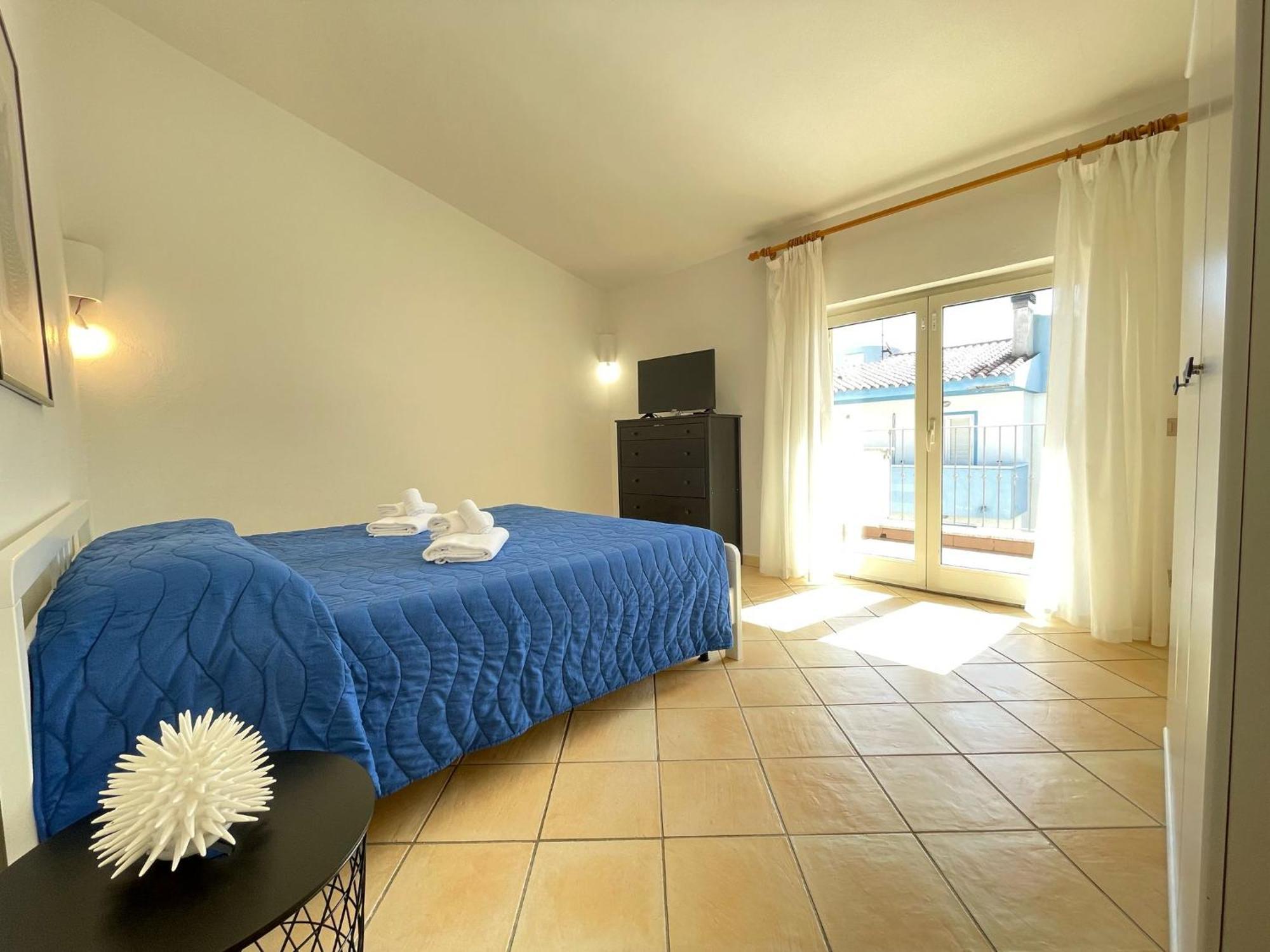 Residence Ponente Santa Teresa Gallura Eksteriør billede