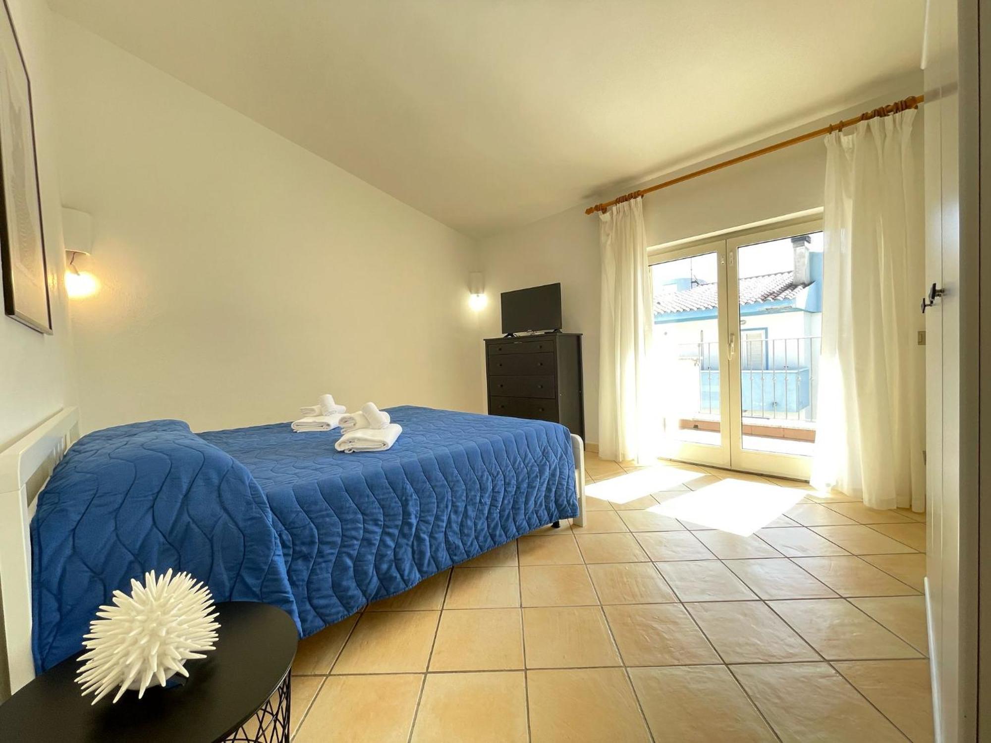 Residence Ponente Santa Teresa Gallura Eksteriør billede