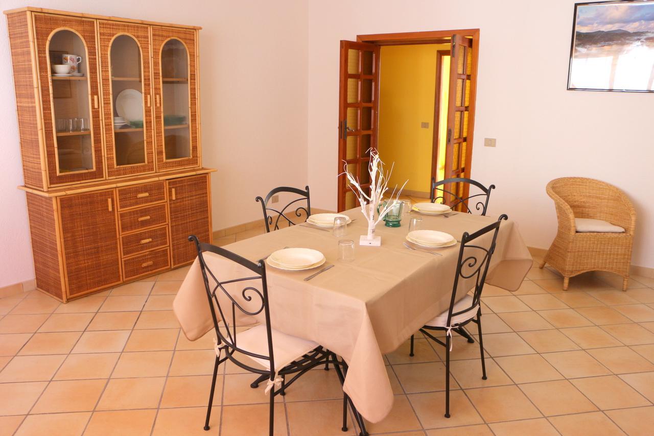 Residence Ponente Santa Teresa Gallura Eksteriør billede