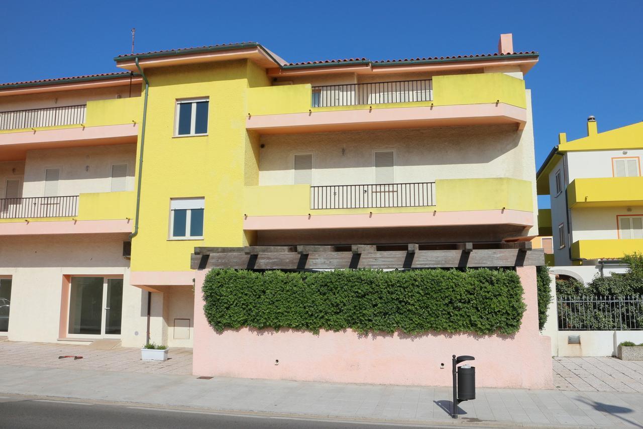 Residence Ponente Santa Teresa Gallura Eksteriør billede
