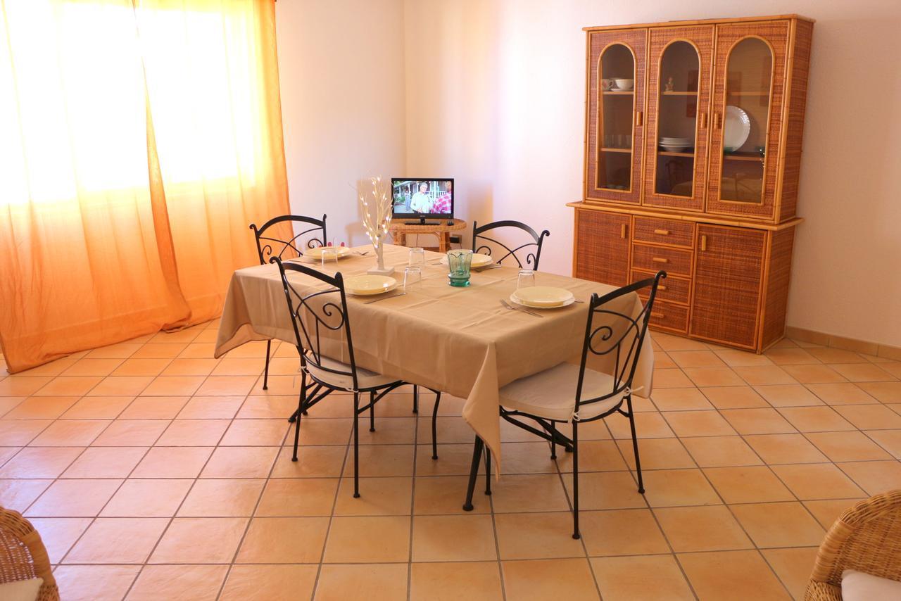 Residence Ponente Santa Teresa Gallura Eksteriør billede